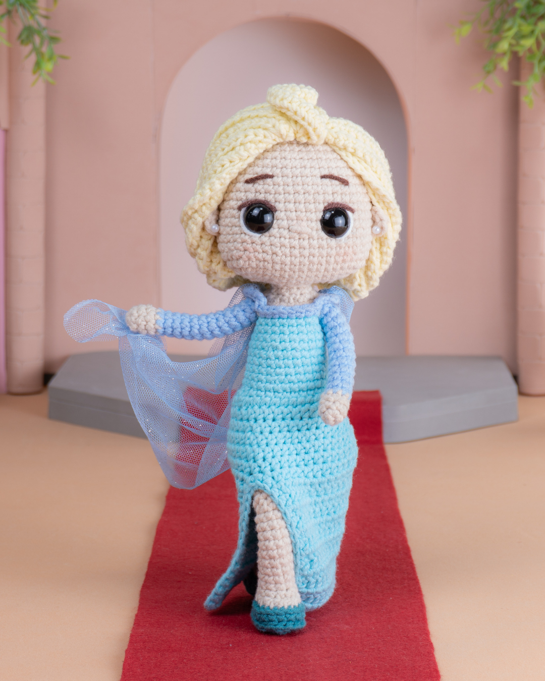 Elsa amigurumi artesanal